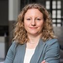 Dr Anna Kristin Flocke